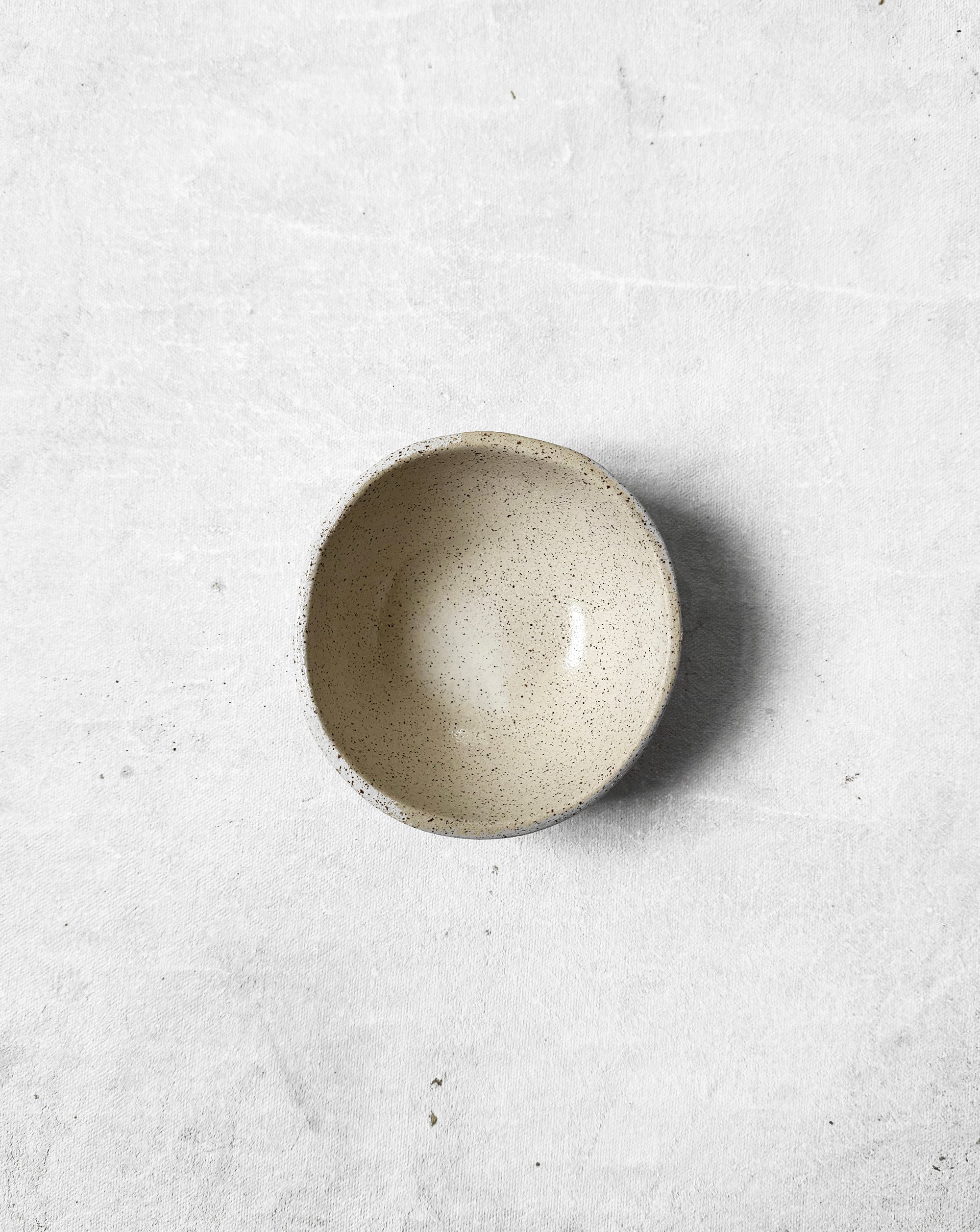 Tapas Bowl in Speckled White