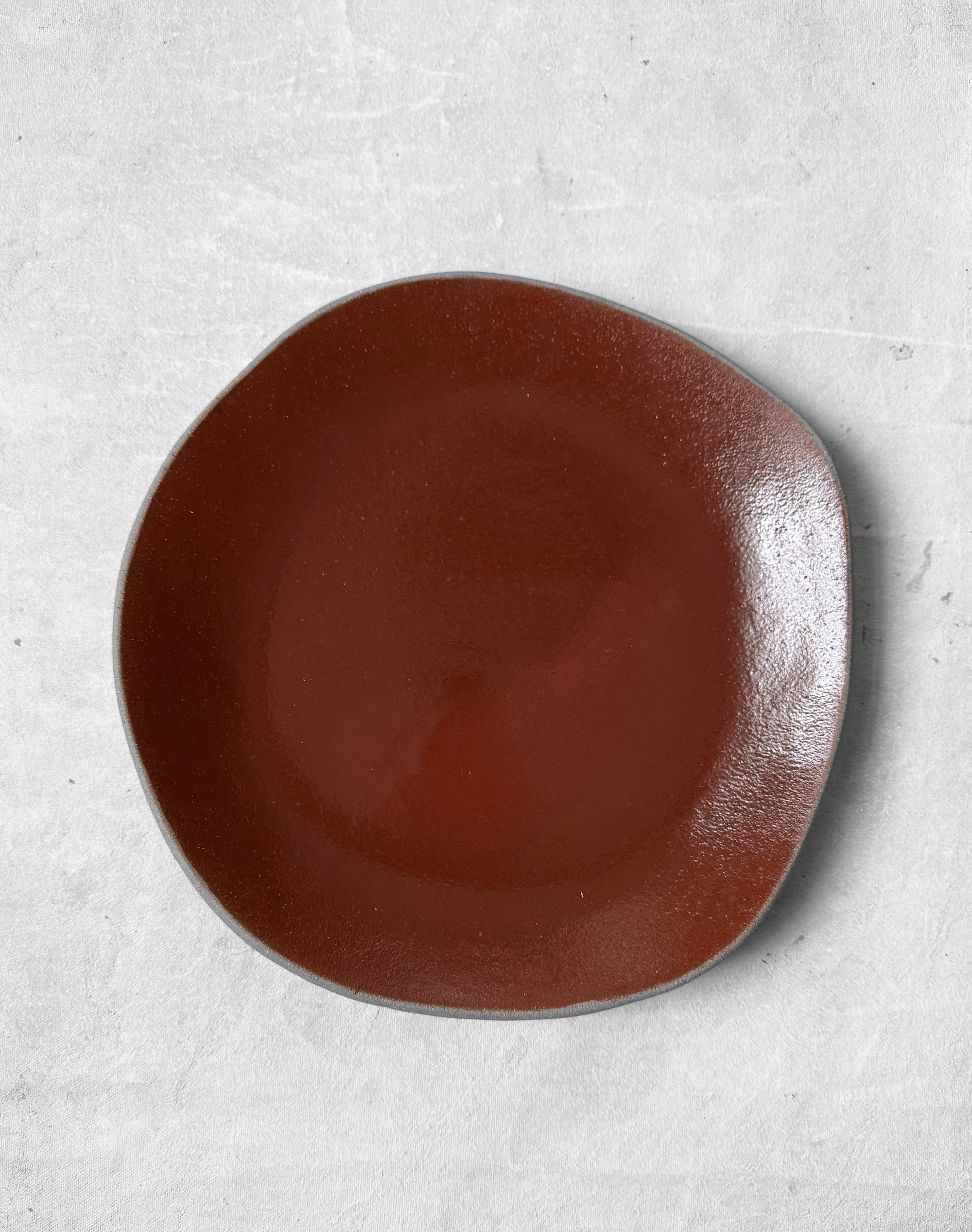 Dinner Plate in Berry