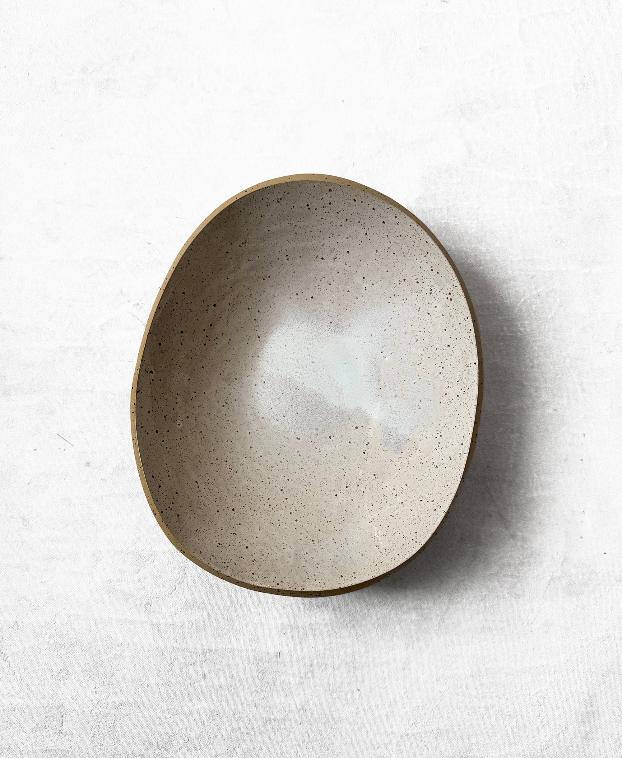 Medium Salad Bowl in Sea Shell White