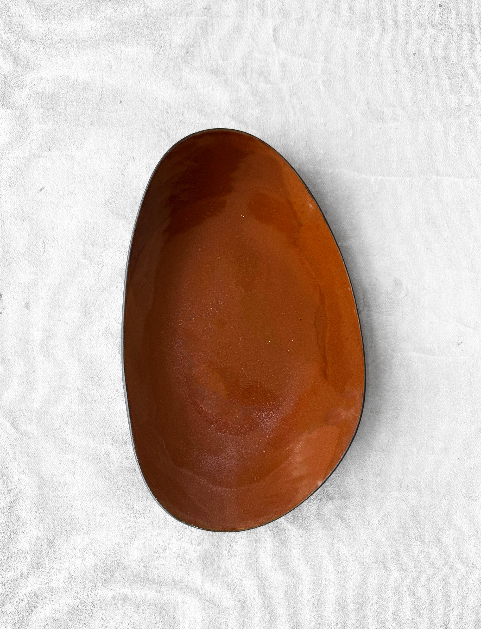 Medium Serving Platter in Terracotta