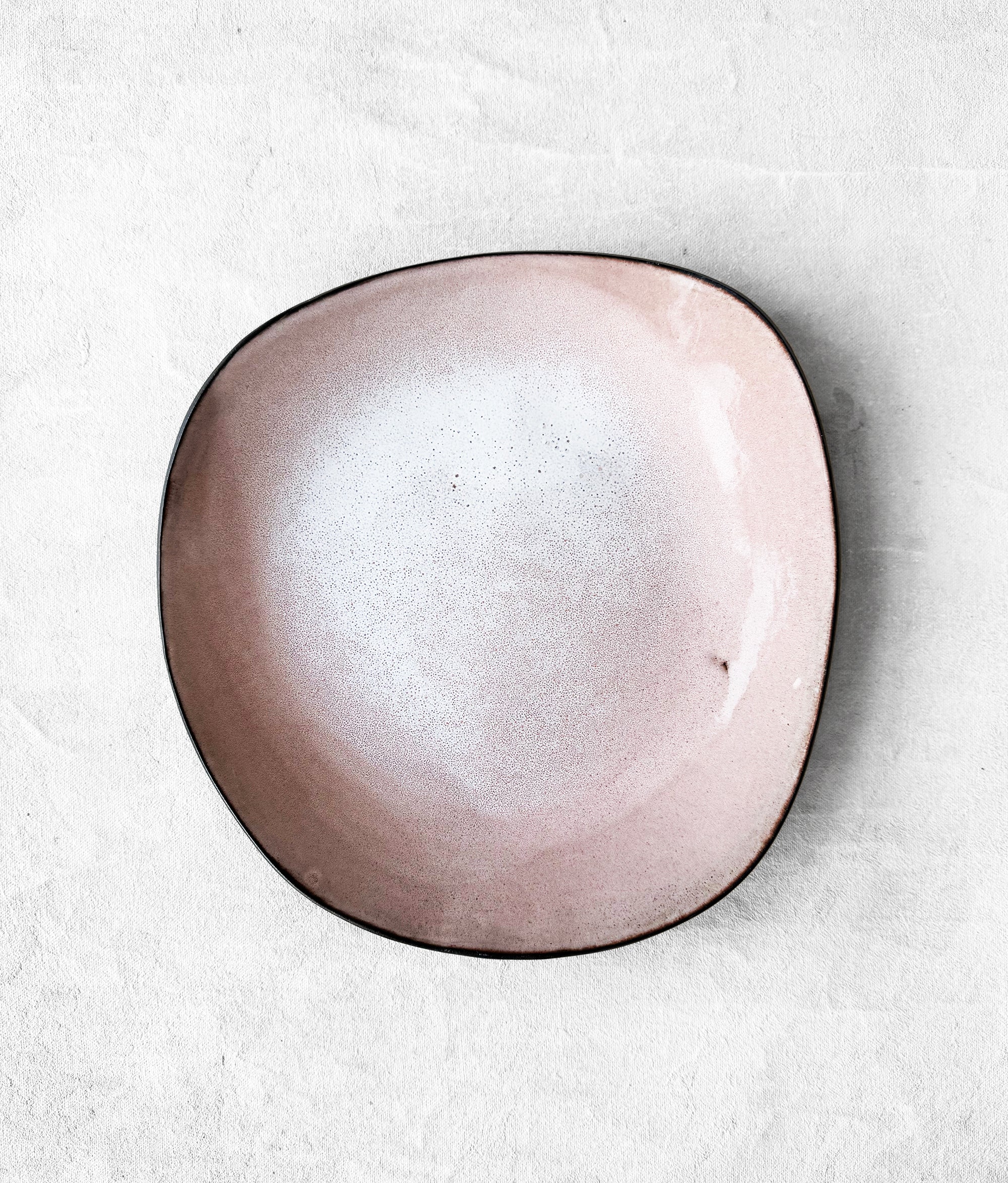 Dinner Plate in Petal Pink